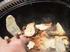 -锅来乐地锅鸡(安亭店)