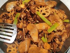 招牌干锅牛蛙-蛙蛙叫·干锅年代(钻石广场店)