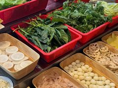 -罗二娘·鲜切牛自助火锅(罗湖东门步行街店)