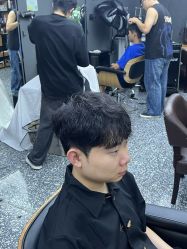 -藤野造型专业烫染接发