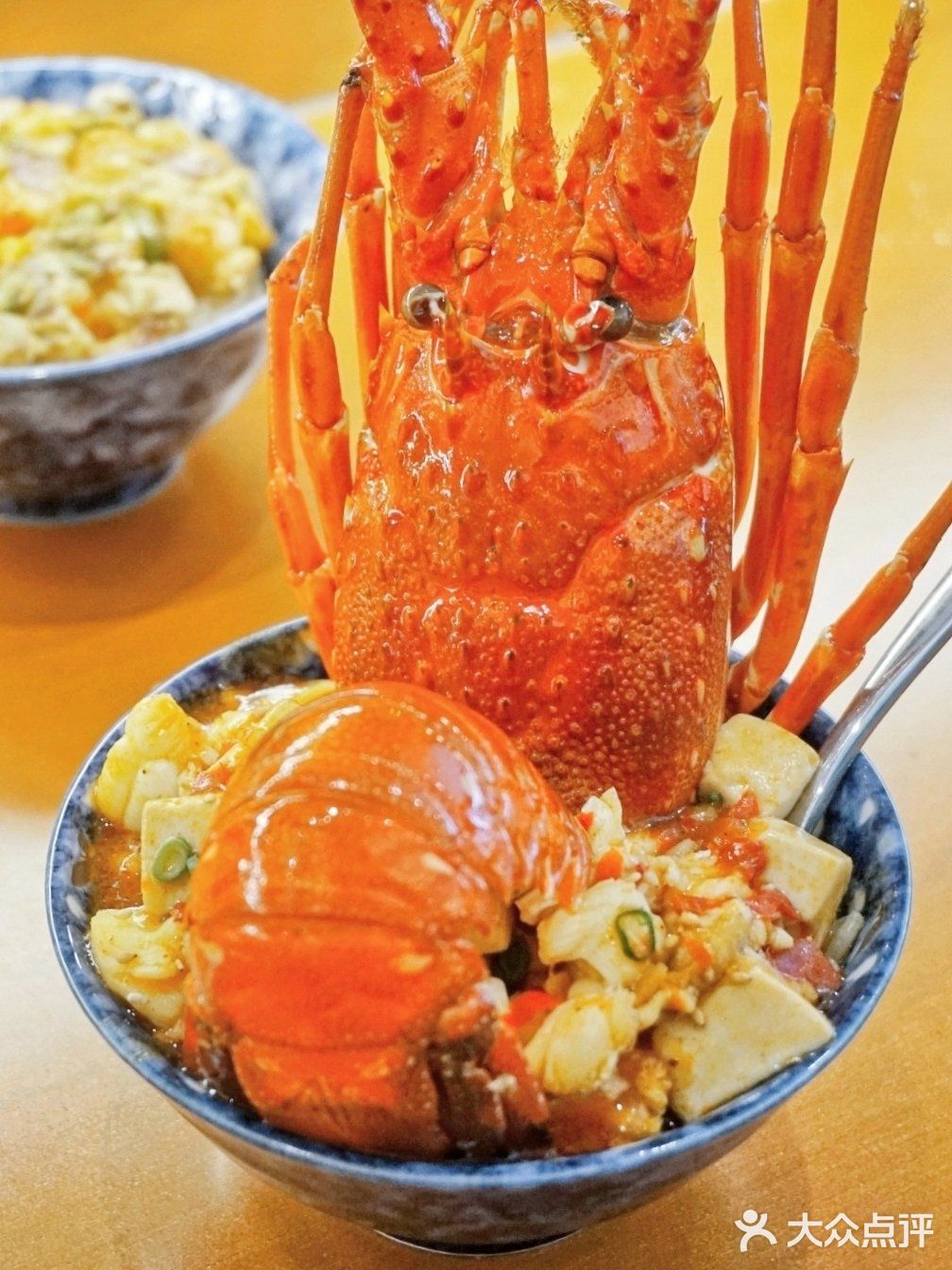 龙虾在成都入乡随俗 被做成了麻婆豆腐