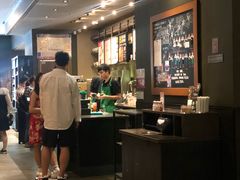 -星巴克臻选(南京金茂览秀城店)