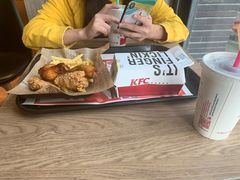 -肯德基(湾畔店)