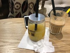 -藏猫猫咖啡主题馆(中央大道店)