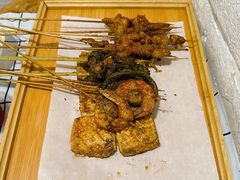 -狮龙啤酒烧烤屋(建二路店)