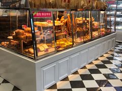 面包甜点陈列柜-味多美(江桥万达店)
