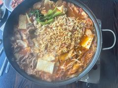 部队火锅-笨鸡韩国料理