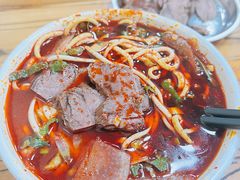 -清真·马安军辣子牛肉面