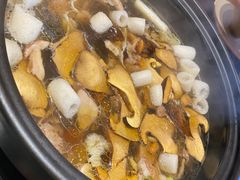 乌骨鸡野生菌汤锅底-滇野云南野生菌餐厅(陕西南路店)