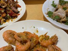 -鹏城人家海鲜酒家·23年老字号(较场尾店)