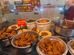 -柳州肥姨妈大骨螺蛳粉(东靖路店)