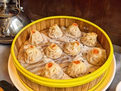 蟹黄汤包-调鼎居·手工淮扬菜