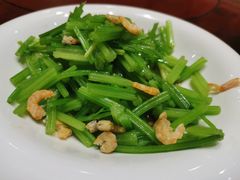 海米拌芹菜-晚归月亮湾私家菜(临邑路店)