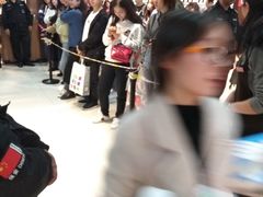 -新华书店(沙坪坝书城店)