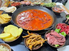 -利姐牧牛匠老火锅(兰花店)