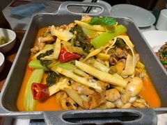 小雅酸汤霸王蛙-望湘园·小雅(德基店)