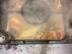 -老牌坊云南鱼豆花火锅(嵩山店)