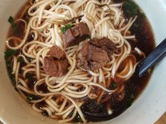 -李先生牛肉面大王(上海站南广场店)