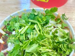 -薛记襄阳香辣牛肉面(平安路店)