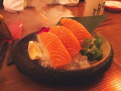 三文鱼腩刺身-一本久捷(新福店)