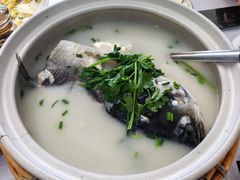 -天乐农家鱼头王(天目湖店)