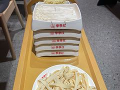 金针菇-季季红火锅(长沙步行街店)