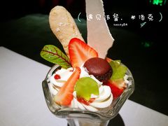 水蜜桃冰淇淋-米洛克欧洲蛋糕(西南路店)