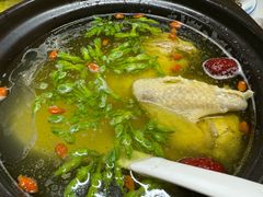-七的湖·晚芳亭·阳澄湖农家菜·大闸蟹(莲花岛店)