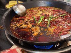 -四小区火锅·巷子里的重庆火锅(花照壁店)