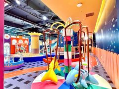 -三亚湾海居雅高铂尔曼度假酒店