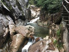 -鄣山大峡谷