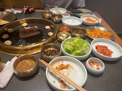 -韩白山·朝鲜族烤牛肉·酱蟹(长宁龙之梦店)