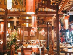 大堂-野山舂·贵州现舂酸汤火锅(鸿通城店)
