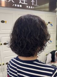 -镁连社·美联社