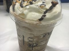 -星巴克臻选(上海中环广场2F店)