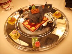 小甜点拼盘-上海和平饭店华懋阁 Cathay Room