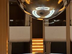 -涨巢·潮玩水疗局