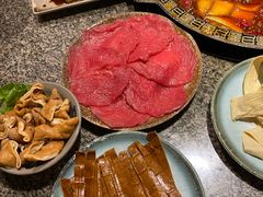 大刀嫩牛肉-佬革命主题火锅(玉沙路店)