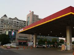 -中国石化琪琳石油沙湖加油站