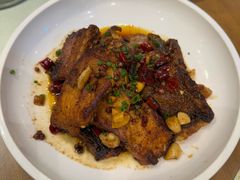 -黄泥岗·地道湖北菜(奥特莱斯店)