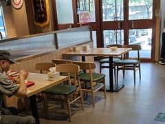 -护国寺小吃店(红莲南路店)