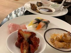-圣丰索菲特·2 On 988 Café 自助餐厅