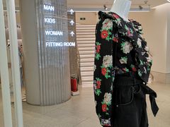-ZARA(大上海时代广场店)