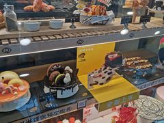 -DQ·蛋糕·冰淇淋(大宁国际商业广场店)