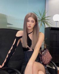 -INSTYLE·SALON