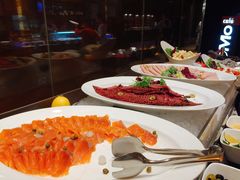 -上海西藏大厦万怡自助餐厅(徐汇店)