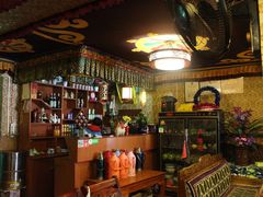 -嘎咓讓咘藏餐厅(团结新村店)