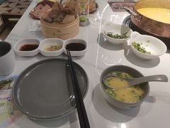 -洪氏嗨捞·广东猪肚鸡·椰子鸡火锅(西咸万象城店)