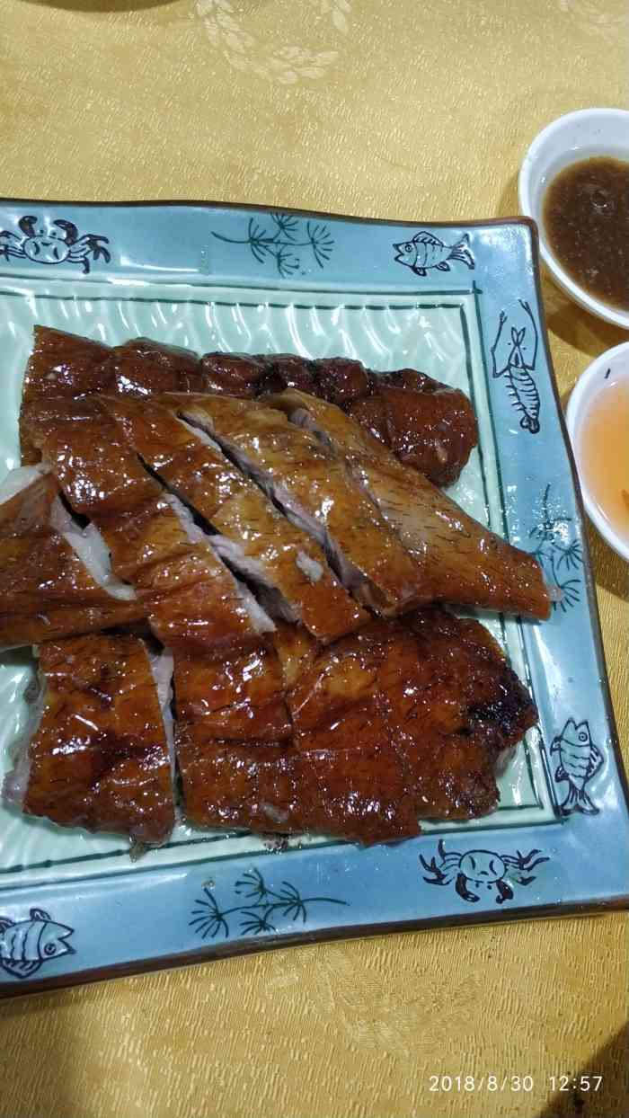 大塘烧鹅(大塘店)-"到了广州怎么能不吃广州的烧腊,以前只知道.