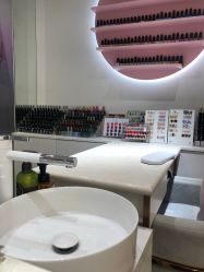 -染指坊日式美甲美睫设计中心